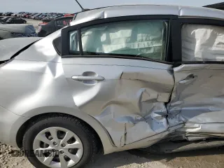 2015 Kia Rio LX with VIN KNADM4A3XF6506587, listed as a Copart auction lot 49625725 with 142,105 mi miles and Salvage Title. Bid and sale history available at carsss.com. Image 10.