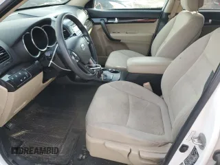 2011 Kia Sorento LX with VIN 5XYKT3A14BG045402, listed as a Copart auction lot 47060655 with 180,982 mi miles and Clean Title. Bid and sale history available at carsss.com. Image 7.