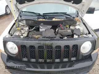 2016 Jeep Patriot Sport with VIN 1C4NJPBA0GD679272, listed as a IAAI auction lot 42368005 with 130,502 mi miles and . Bid and sale history available at DreamBid. Image 10.