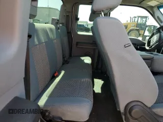 2014 Ford F-250 XL with VIN 1FT7X2B64EEB66846, listed as a Copart auction lot 57212565 with 261,721 mi miles and Salvage title. Bid and sale history available at DreamBid. Image 10.