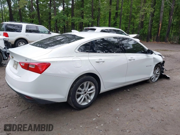2018 Chevrolet Malibu LT z VIN 1G1ZD5ST6JF175618, wystawiony jako IAAI lot #42257182 z przebiegiem 126 033 mil mil oraz . Historia ofert i sprzedaży dostępna na DreamBid. Obrazek 4.