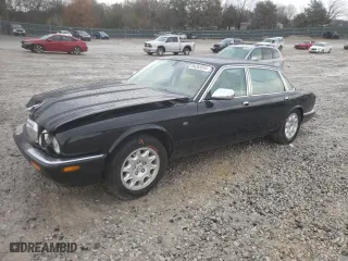 2003 Jaguar XJ VDP with VIN SAJDA24C33LF52131, listed as a Copart auction lot 84263554 with 0 mi miles and Clean Title. Bid and sale history available at carsss.com. Image 1.