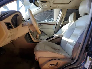 2008 Volvo S80 3.2L with VIN YV1AS982X81057606, listed as a Copart auction lot 75351104 with 178,363 mi miles and Clean Title. Bid and sale history available at carsss.com. Image 7.