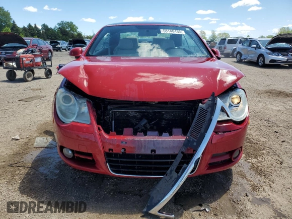 2008 Volkswagen Eos Turbo z VIN WVWBA71F28V040872, wystawiony jako Copart lot #58146495 z przebiegiem 158 657 mil mil oraz Szkoda całkowita • Salvage title. Historia ofert i sprzedaży dostępna na DreamBid. Obrazek 5.