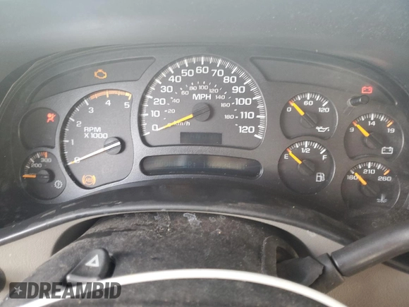 2005 GMC Sierra 2500HD SLE z VIN 1GTHK232X5F963644, wystawiony jako Copart lot #88040265 z przebiegiem 196 924 mil mil oraz Nie do naprawy • Non repairable. Historia ofert i sprzedaży dostępna na DreamBid. Obrazek 9.