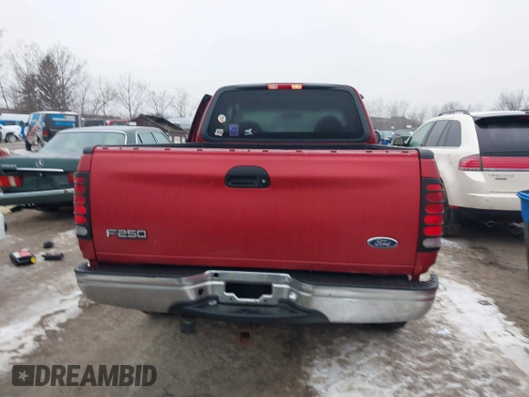 1999 Ford F-250 z VIN 1FTRX27L0XNB98915, wystawiony jako IAAI lot #41564615 z przebiegiem 227 254 mil mil oraz . Historia ofert i sprzedaży dostępna na DreamBid. Obrazek 16.