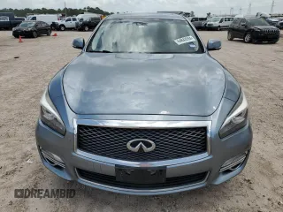 2018 Infiniti Q70 Luxe with VIN JN1BY1AR4JM220422, listed as a Copart auction lot 64843284 with 122,252 mi miles and Salvage title. Bid and sale history available at DreamBid. Image 5.