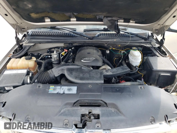 2005 Chevrolet Suburban LT with VIN 1GNFK16Z05J174384, listed as a Copart auction lot 82941113 with Not provided miles and Salvage title. Bid and sale history available at DreamBid. Image 13.
