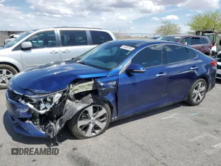 2020 Kia Optima LX z VIN 5XXGT4L33LG412225, wystawiony jako Copart lot #55460765 z przebiegiem 61 029 mil mil oraz Szkoda całkowita • Salvage title. Historia ofert i sprzedaży dostępna na DreamBid. Obrazek 1.