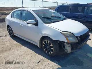 2008 Nissan Sentra SE-R z VIN 3N1BB61EX8L718012, wystawiony jako IAAI lot #41387043 z przebiegiem 200 718 mil mil oraz . Historia ofert i sprzedaży dostępna na DreamBid. Obrazek 1.
