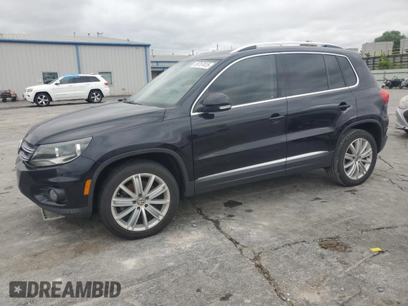 2013 Volkswagen Tiguan S z VIN WVGAV3AX3DW573525, wystawiony jako Copart lot #58757415 z przebiegiem 116 069 mil mil oraz Czysty tytuł • Clean title. Historia ofert i sprzedaży dostępna na DreamBid. Obrazek 1.