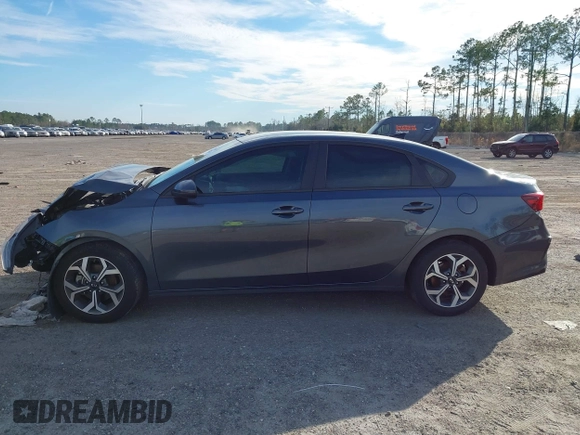 2021 Kia Forte LXS with VIN 3KPF24AD5ME314012, listed as a IAAI auction lot 41481115 with 113,897 mi miles and . Bid and sale history available at carsss.com. Image 14.