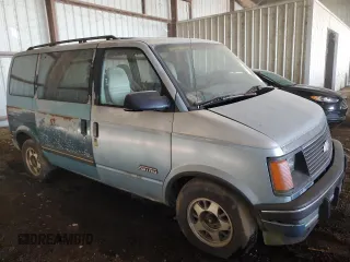 1993 GMC Safari z VIN 1GKDM15W6PB504662, wystawiony jako Copart lot #72306913 z przebiegiem 333 276 mil mil oraz Tytuł czysty. Historia ofert i sprzedaży dostępna na DreamBid. Obrazek 4.