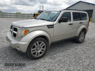 2008 Dodge Nitro SXT z VIN 1D8GU28K78W268686, wystawiony jako Copart lot #54312575 z przebiegiem 187 436 mil mil oraz Szkoda całkowita • Salvage title. Historia ofert i sprzedaży dostępna na DreamBid. Obrazek 1.