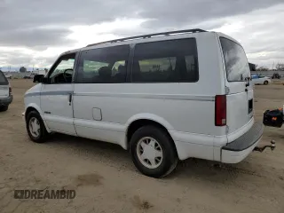 1997 Chevrolet Astro with VIN 1GNDM19W2VB127872, listed as a Copart auction lot 81620483 with 203,162 mi miles and Salvage Title. Bid and sale history available at carsss.com. Image 2.