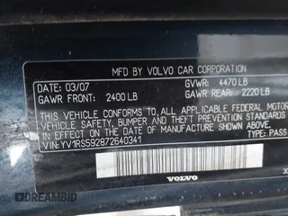 2007 Volvo S60 2.5L Turbo with VIN YV1RS592872640341, listed as a IAAI auction lot 41990029 with 117,957 mi miles. Bid and sale history available at carsss.com. Image 9.