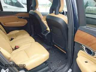 2016 Volvo XC90 T6 Inscription z VIN YV4A22PL4G1022501, wystawiony jako IAAI lot #42548344 z przebiegiem 100 306 mil mil oraz . Historia ofert i sprzedaży dostępna na DreamBid. Obrazek 8.