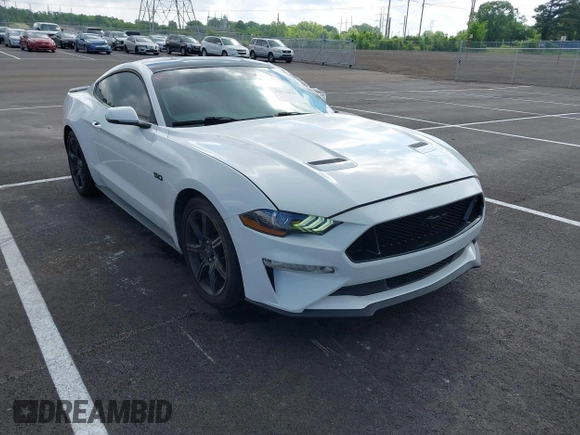 2019 Ford Mustang GT z VIN 1FA6P8CF6K5173649, wystawiony jako IAAI lot #42172829 z przebiegiem 85 346 mil mil oraz . Historia ofert i sprzedaży dostępna na DreamBid. Obrazek 1.