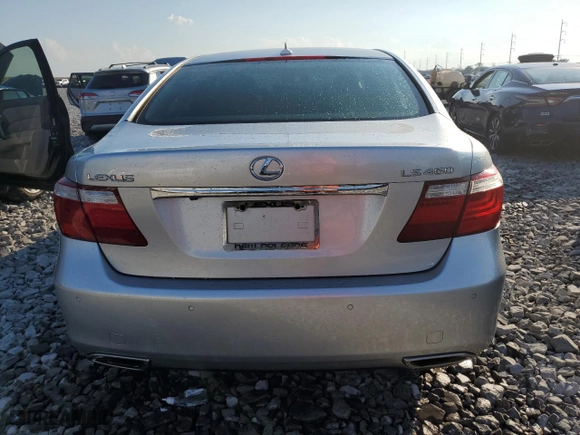 2009 Lexus LS 460 with VIN JTHBL46F695087677, listed as a Copart auction lot 72446484 with 136,925 mi miles and Salvage Title. Bid and sale history available at carsss.com. Image 6.