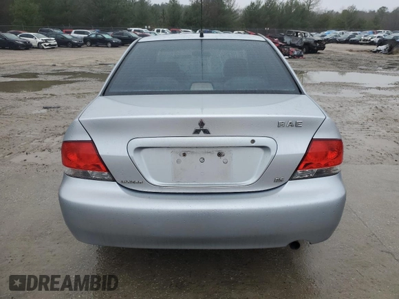 2005 Mitsubishi Lancer ES z VIN JA3AJ26E05U003642, wystawiony jako Copart lot #44577815 z przebiegiem 181 248 mil mil oraz Czysty tytuł • Clean title. Historia ofert i sprzedaży dostępna na DreamBid. Obrazek 6.