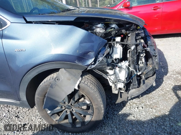 2019 Kia Sportage EX with VIN KNDPNCAC7K7615908, listed as a IAAI auction lot 42004220 with 86,654 mi miles. Bid and sale history available at carsss.com. Image 6.