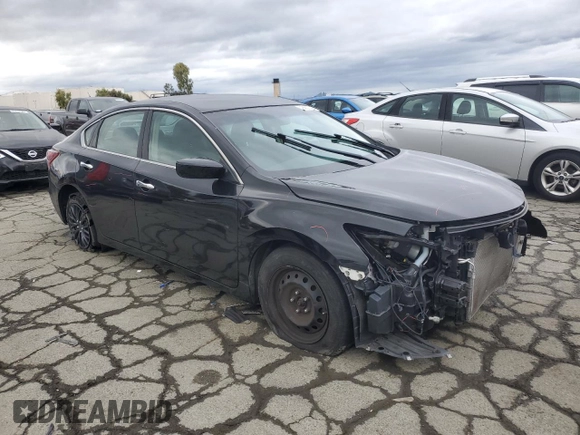 2013 Nissan Altima S with VIN 1N4AL3AP3DN583543, listed as a Copart auction lot 43807045 with 86,277 mi miles and Salvage Title. Bid and sale history available at carsss.com. Image 4.