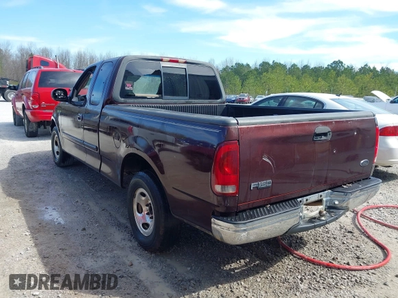 2000 Ford F-150 XL with VIN 1FTZX1725YNB34291, listed as a IAAI auction lot 41831745 with 207,119 mi miles. Bid and sale history available at carsss.com. Image 6.