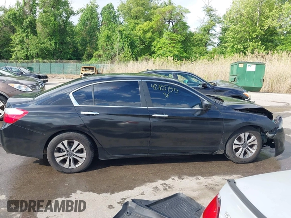 2014 Honda Accord LX z VIN 1HGCR2F3XEA166920, wystawiony jako IAAI lot #42185155 z przebiegiem 147 206 mil mil oraz . Historia ofert i sprzedaży dostępna na DreamBid. Obrazek 13.