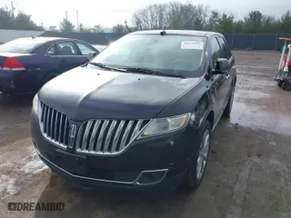 2011 Lincoln MKX with VIN 2LMDJ8JK7BBJ17783, listed as a IAAI auction lot 41672695 with 335,492 mi miles. Bid and sale history available at carsss.com. Image 2.
