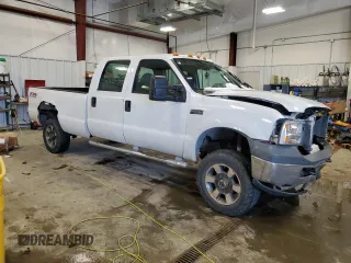 2003 Ford F-250 XL с VIN 1FTNW21LX3ED26694, выставлен на аукционе Copart как лот 85975944 с пробегом 253 392 миль миль и На запчасти • Non repairable. История ставок и продаж доступна на DreamBid. Изображение 4.