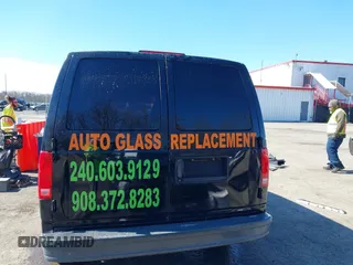 2004 Chevrolet Astro Cargo with VIN 1GCDM19X04B123352, listed as a IAAI auction lot 41879842 with 197,916 mi miles. Bid and sale history available at carsss.com. Image 16.