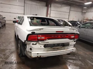 2013 Dodge Charger SE with VIN 2C3CDXBG2DH726467, listed as a IAAI auction lot 38024398 with 232,387 mi miles and . Bid and sale history available at carsss.com. Image 17.