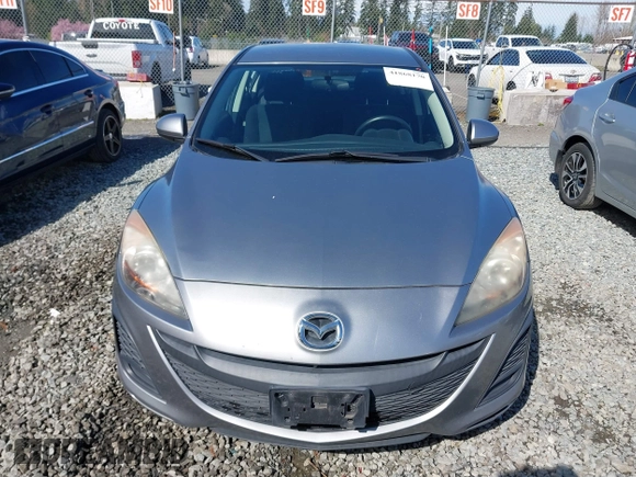2011 Mazda Mazda3 i Sport with VIN JM1BL1UG4B1480828, listed as a IAAI auction lot 41868170 with 136,876 mi miles. Bid and sale history available at carsss.com. Image 12.