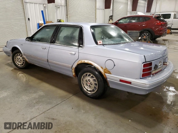 1996 Oldsmobile Cutlass Ciera with VIN 1G3AJ5547T6425095, listed as a Copart auction lot 44948715 with 168,084 mi miles and Salvage Title. Bid and sale history available at DreamBid. Image 2.