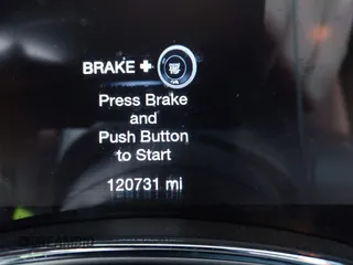 2020 Jeep Grand Cherokee Limited с VIN 1C4RJEBG0LC305867, выставлен на аукционе IAAI как лот 42163612 с пробегом 120 731 миль миль и . История ставок и продаж доступна на DreamBid. Изображение 15.