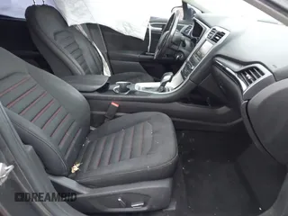 2016 Ford Fusion SE with VIN 3FA6P0HD4GR289638, listed as a IAAI auction lot 40920954 with 130,890 mi miles and . Bid and sale history available at DreamBid. Image 5.
