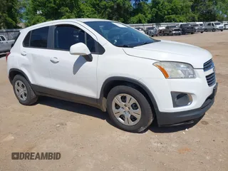 2015 Chevrolet Trax LS with VIN KL7CJKSB2FB191807, listed as a IAAI auction lot 42012852 with 89,214 mi miles. Bid and sale history available at carsss.com. Image 1.