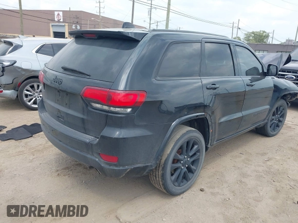 2018 Jeep Grand Cherokee Upland with VIN 1C4RJFAG8JC466195, listed as a IAAI auction lot 42413128 with 105,488 mi miles and . Bid and sale history available at DreamBid. Image 4.