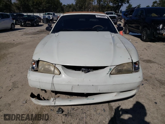 1995 Ford Mustang z VIN 1FALP45T0SF152059, wystawiony jako Copart lot #41786005 z przebiegiem 133 906 mil mil oraz Szkoda całkowita • Salvage title. Historia ofert i sprzedaży dostępna na DreamBid. Obrazek 5.