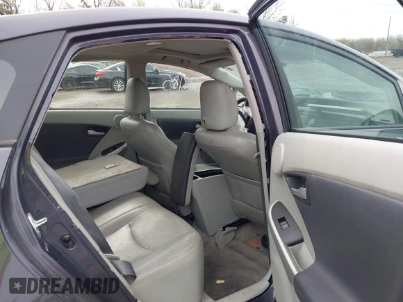 2010 Toyota Prius II with VIN JTDKN3DU7A0215286, listed as a IAAI auction lot 41959556 with Not Provided miles and . Bid and sale history available at DreamBid. Image 8.