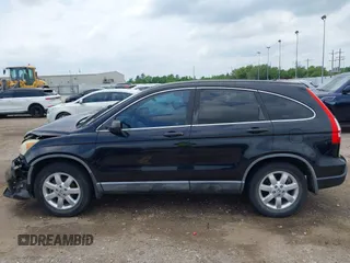 2008 Honda CR-V EX with VIN 3CZRE38578G702585, listed as a IAAI auction lot 42081413 with 260,381 mi miles and . Bid and sale history available at carsss.com. Image 14.