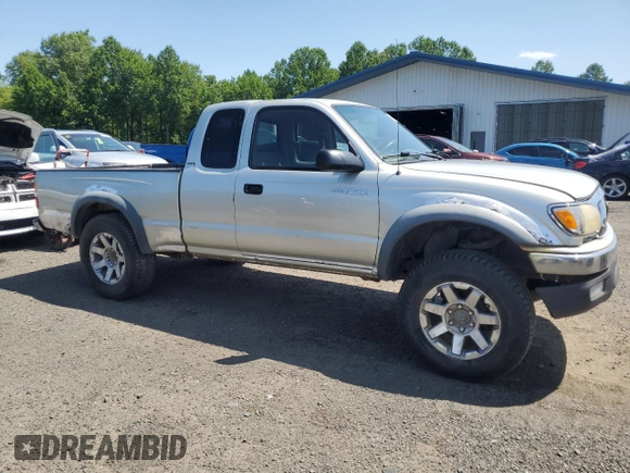2001 Toyota Tacoma with VIN 5TEWM72N61Z859465, listed as a Copart auction lot 63696605 with 273,096 mi miles and Clean title. Bid and sale history available at DreamBid. Image 4.