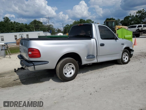 2000 Ford F-150 XL with VIN 1FTZF1727YNB38782, listed as a Copart auction lot 55749405 with 195,440 mi miles and Salvage title. Bid and sale history available at DreamBid. Image 3.