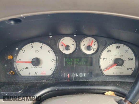 2005 Mercury Sable LS with VIN 1MEFM55S65A621703, listed as a Copart auction lot 42694955 with 176,644 mi miles and Salvage Title. Bid and sale history available at DreamBid. Image 9.