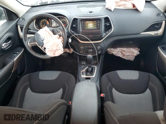 2018 Jeep Cherokee with VIN 1C4PJMAX7JD593297, listed as a Copart auction lot 88072195 with 36,817 mi miles and Salvage title. Bid and sale history available at DreamBid. Image 8.