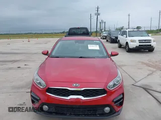2021 Kia Forte LXS z VIN 3KPF24AD6ME361887, wystawiony jako IAAI lot #42202222 z przebiegiem 101 142 mil mil oraz . Historia ofert i sprzedaży dostępna na DreamBid. Obrazek 12.