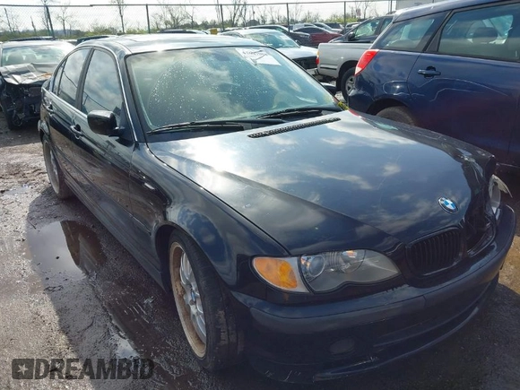 2003 BMW 3 Series 330i with VIN WBAEV53453KM03111, listed as a IAAI auction lot 42007086 with 156,353 mi miles. Bid and sale history available at carsss.com. Image 1.