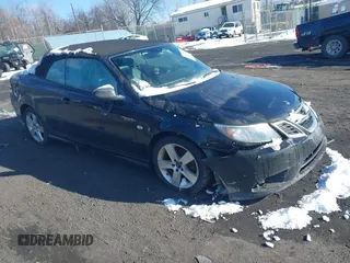2008 Saab 9-3 with VIN YS3FB79Y786006613, listed as a IAAI auction lot 41402999 with 110,907 mi miles. Bid and sale history available at carsss.com. Image 1.