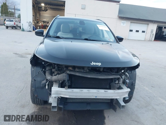 2018 Jeep Compass Altitude with VIN 3C4NJDBB9JT115080, listed as a IAAI auction lot 40751109 with 104,129 mi miles and . Bid and sale history available at carsss.com. Image 13.