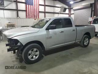 2018 Ram 1500 Big Horn z VIN 1C6RR7GGXJS307181, wystawiony jako Copart lot #53667355 z przebiegiem 116 980 mil mil oraz Szkoda całkowita • Salvage title. Historia ofert i sprzedaży dostępna na DreamBid. Obrazek 1.